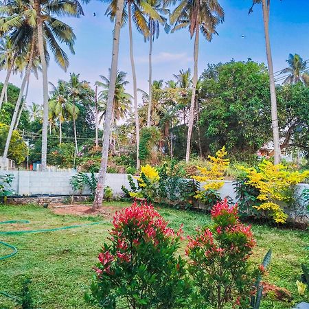 Popple Beach House Varkala Buitenkant foto