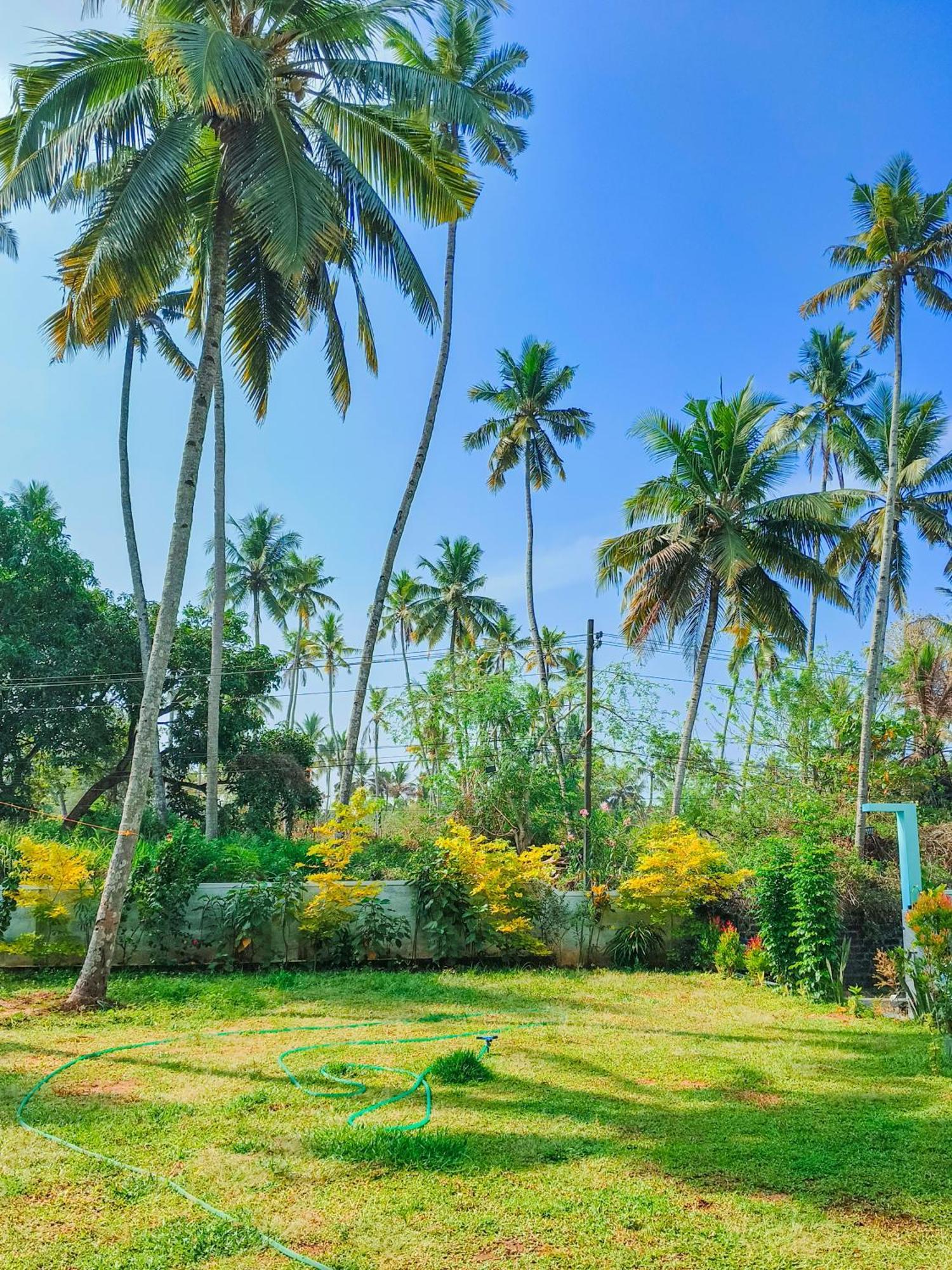 Popple Beach House Varkala Buitenkant foto